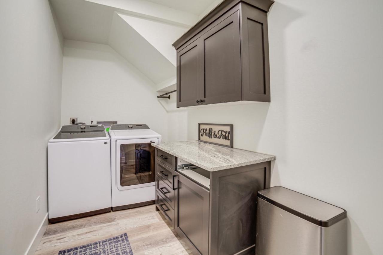 Teton Valley Getaway With Private Deck And Hot Tub! Ashton Exteriör bild