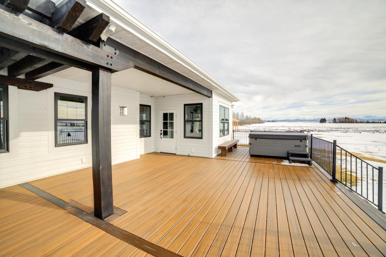 Teton Valley Getaway With Private Deck And Hot Tub! Ashton Exteriör bild